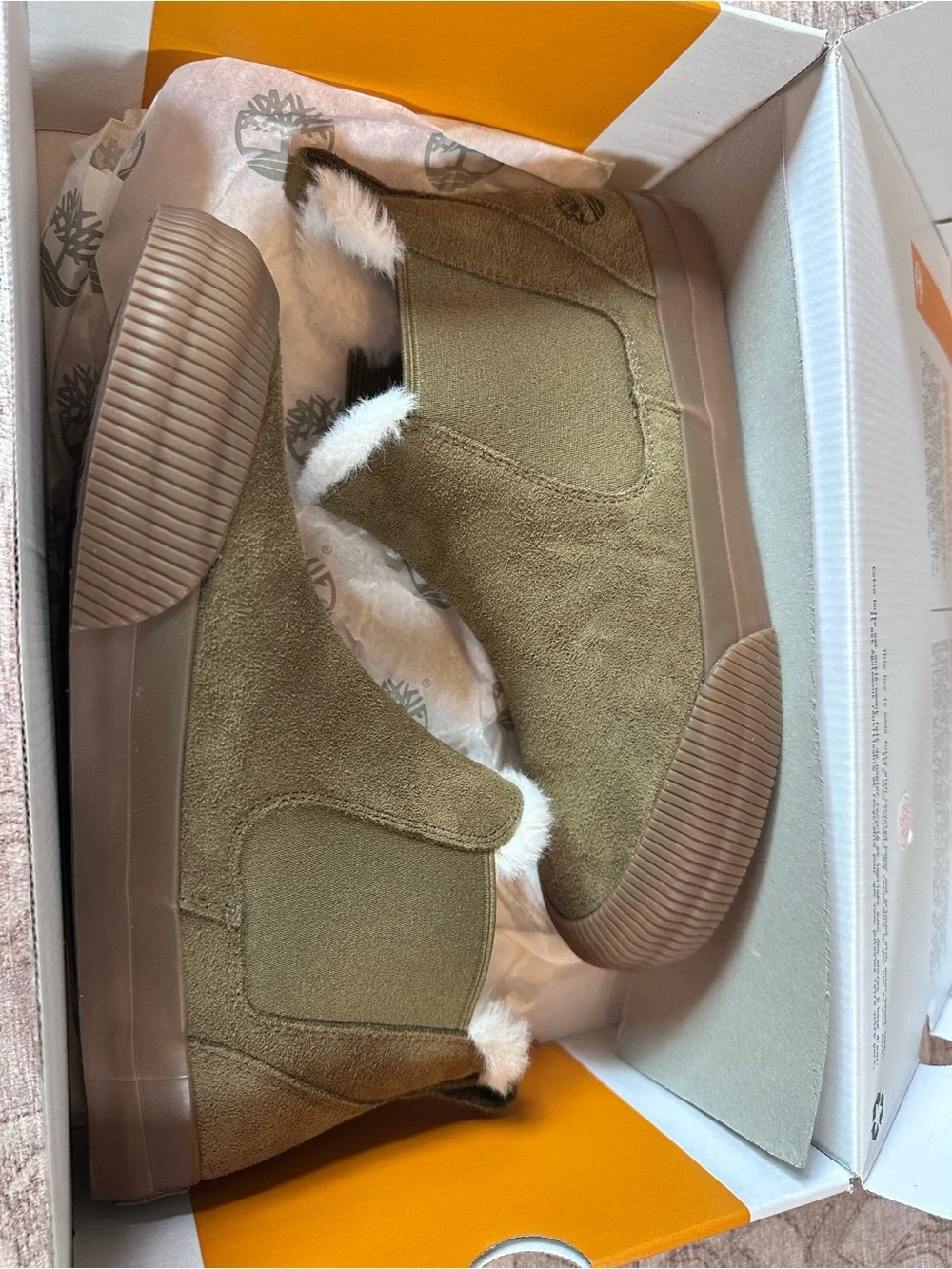 Timberland Skyla Bay 2.0 Mid Warm Lined Sneaker in Olive Suede